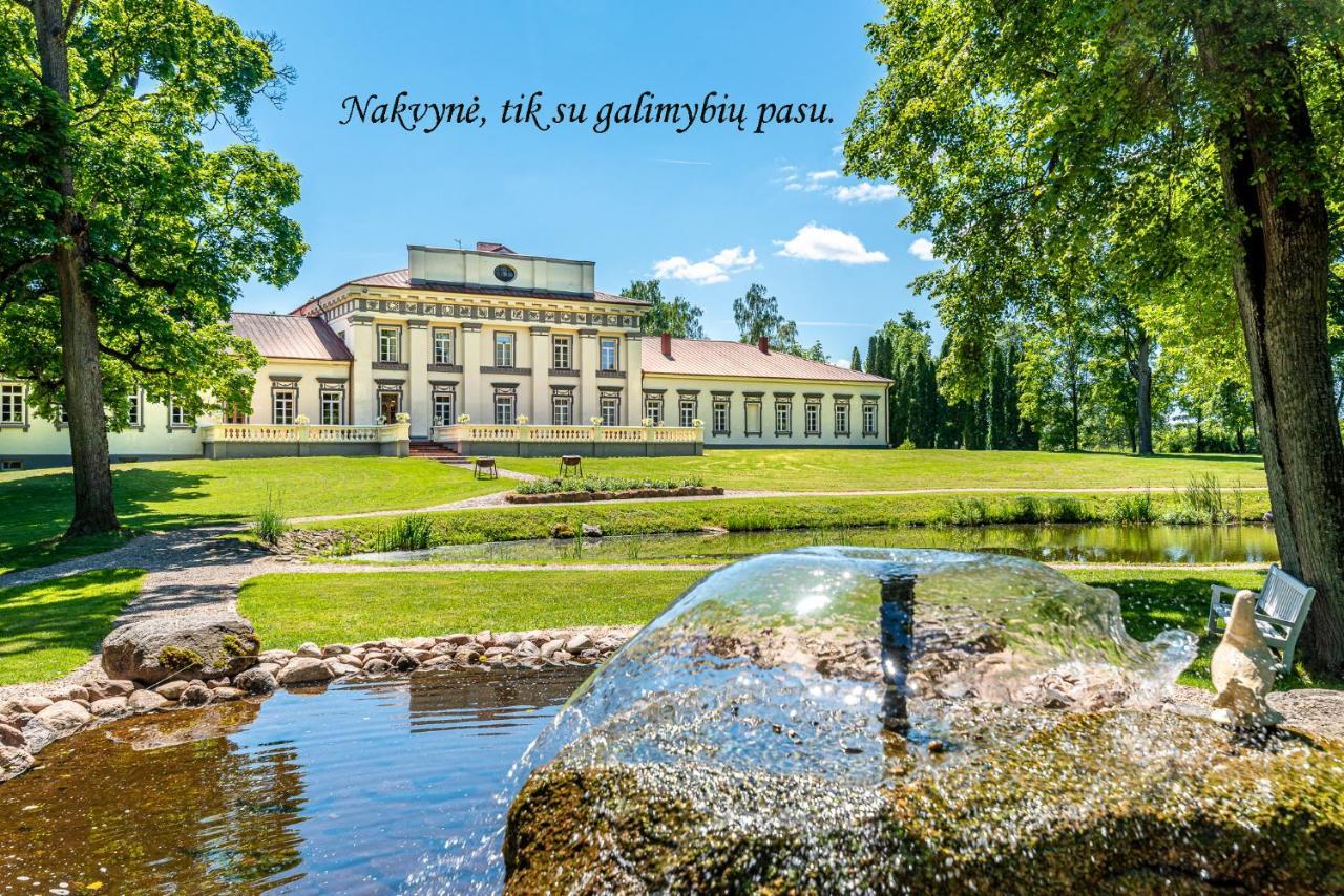 Taujenu Dvaro Sveciu Namai Towiany 外观 照片